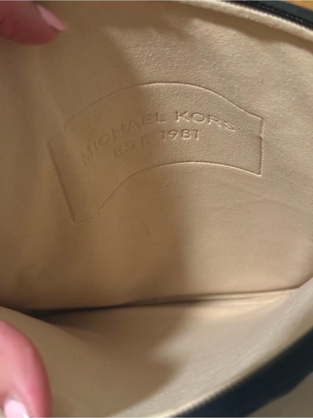 Michael Kors Black Logo-Patterned Tablet holder:pouch - Picture 6 of 6